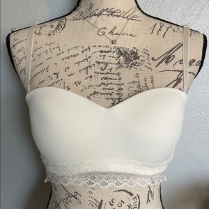 Maidenform Dream Strapless Bra 36C Ivory Lace Convertible Wireless